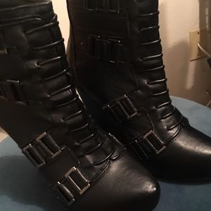 Black Carlos Santana Boots size 6